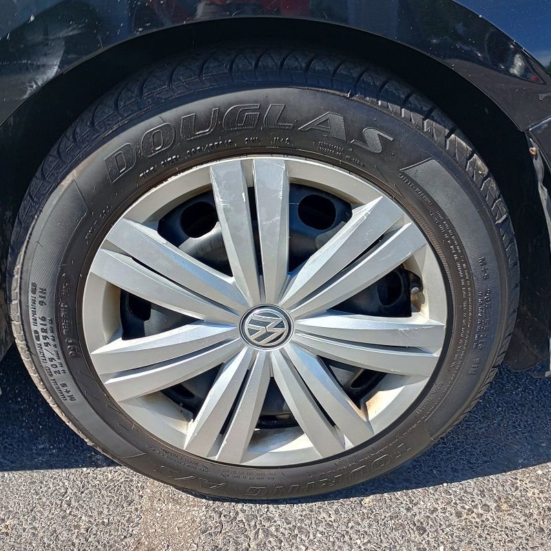 Used 2017 Volkswagen Jetta S w/ Jetta S Cold Weather Package FWD image 23
