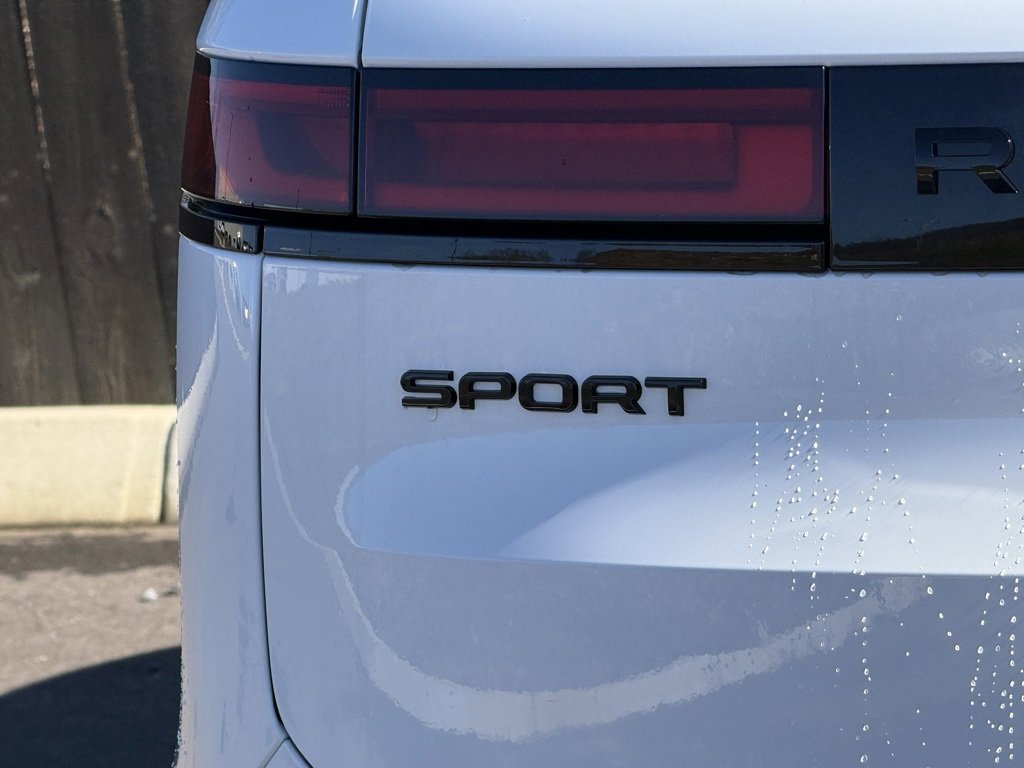 New 2026 Land Rover Range Rover Sport SE image 37