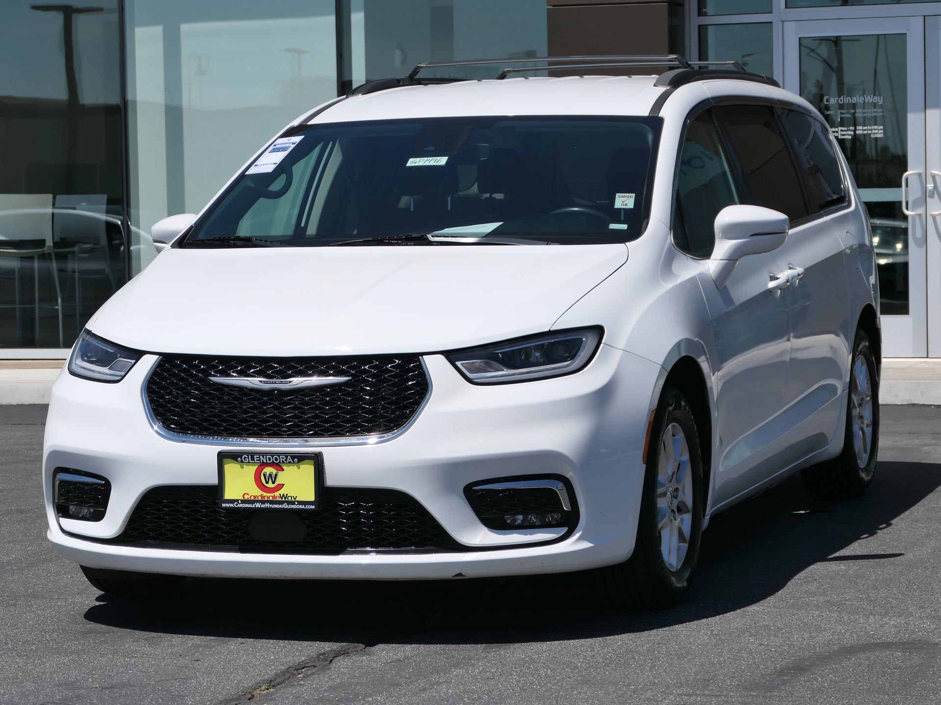 Used 2022 Chrysler Pacifica Touring-L image 7