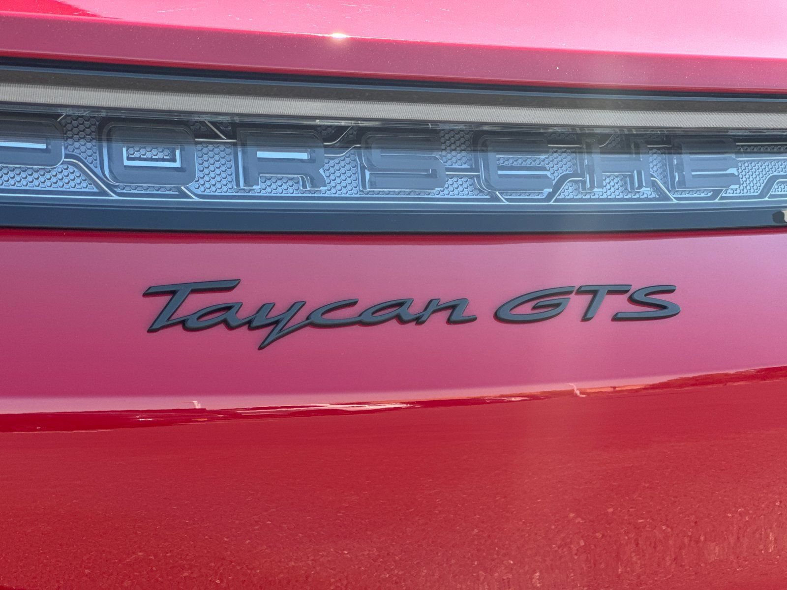 Certified 2025 Porsche Taycan GTS AWD/4WD image 28