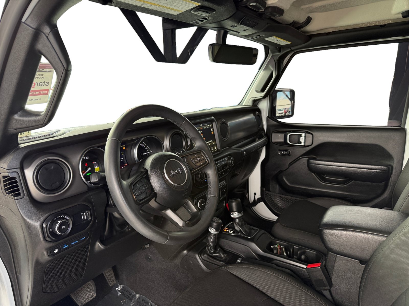 Used 2023 Jeep Wrangler Unlimited w/ 8.4" Radio Group AWD/4WD image 9