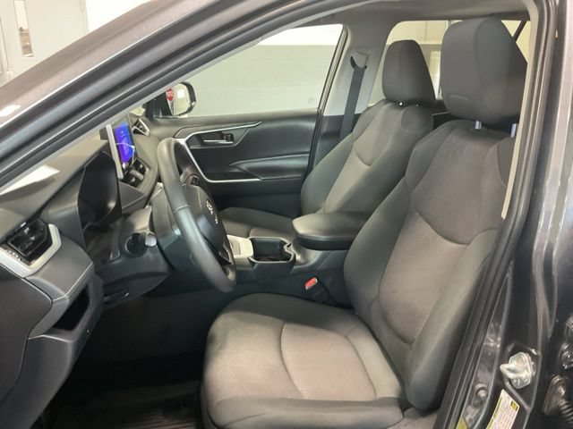Used 2024 Toyota RAV4 XLE w/ Convenience Package AWD/4WD image 19