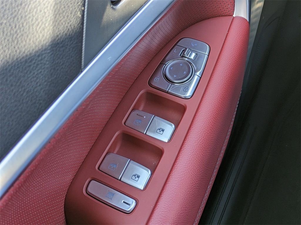 Used 2025 Genesis G70 2.5T w/ Sport Prestige Package AWD/4WD image 24