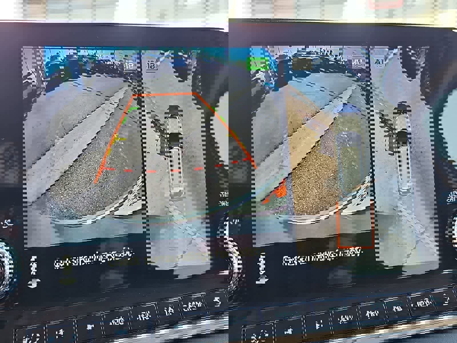 Used 2023 Mitsubishi Outlander SE image 31