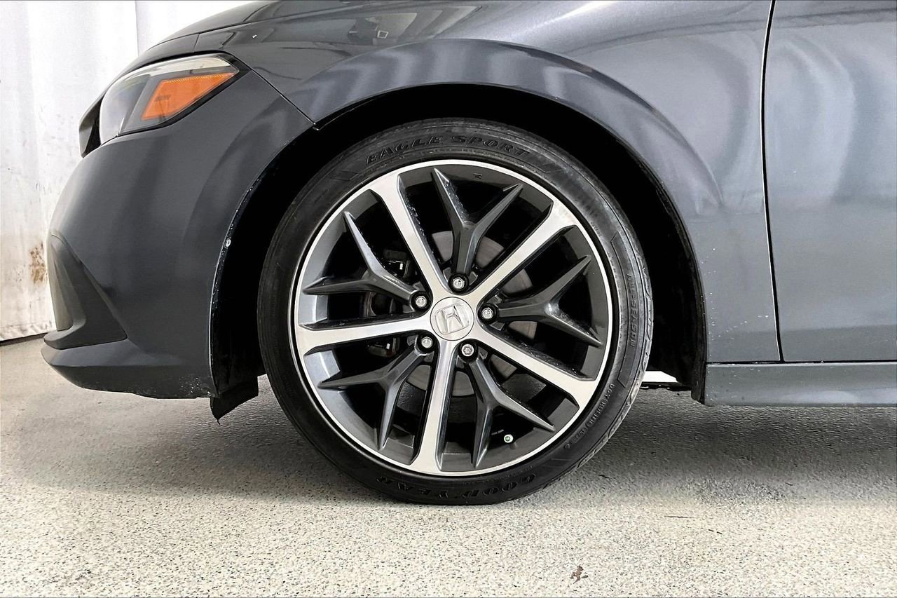 Used 2024 Honda Civic Touring image 6