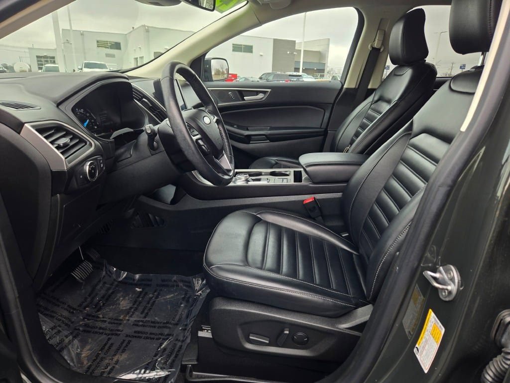 Used 2023 Ford Edge SEL w/ Convenience Package AWD/4WD image 22