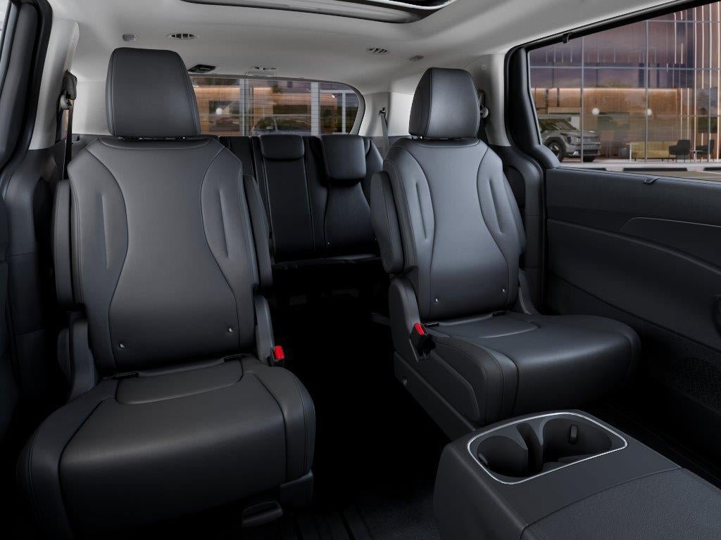 New 2027 Kia Carnival SX w/ Dark Edition Package FWD image 16