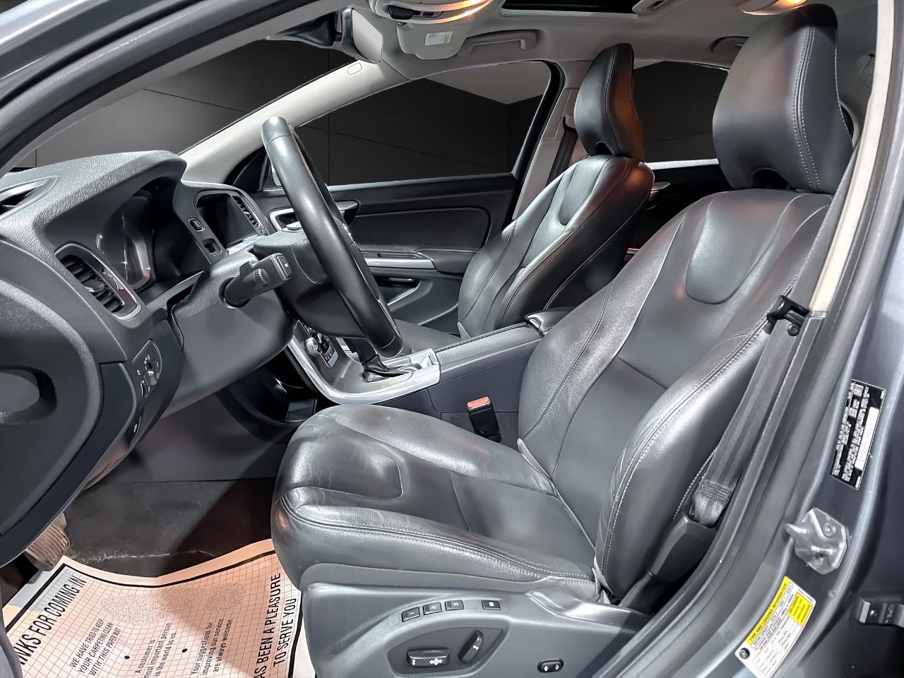 Used 2016 Volvo S60 T5 Premier w/ Climate Package image 7