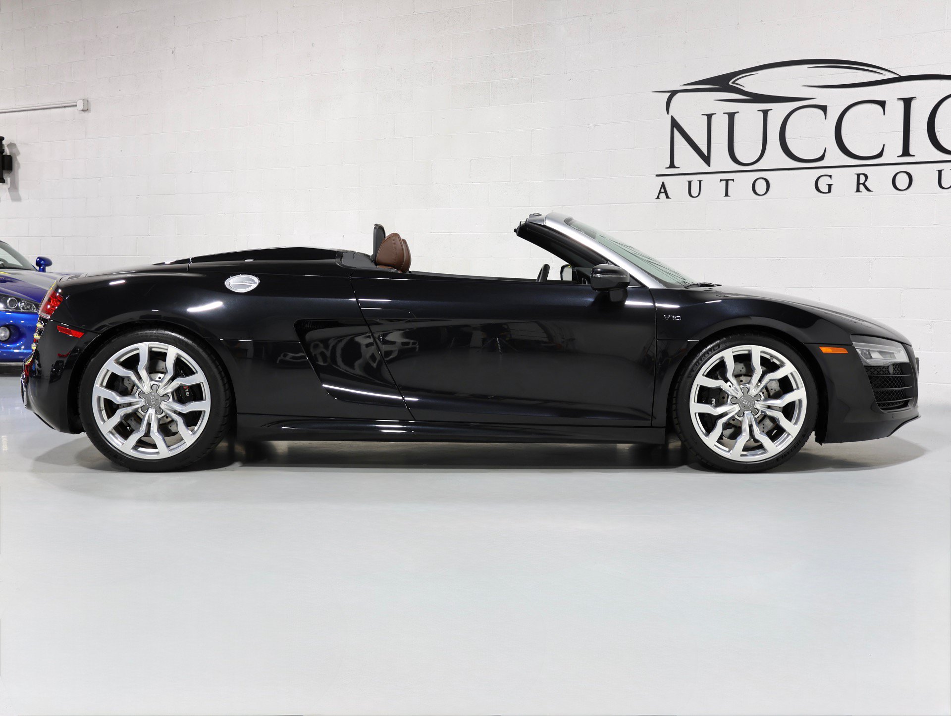 Used 2014 Audi R8 V10 AWD/4WD image 12