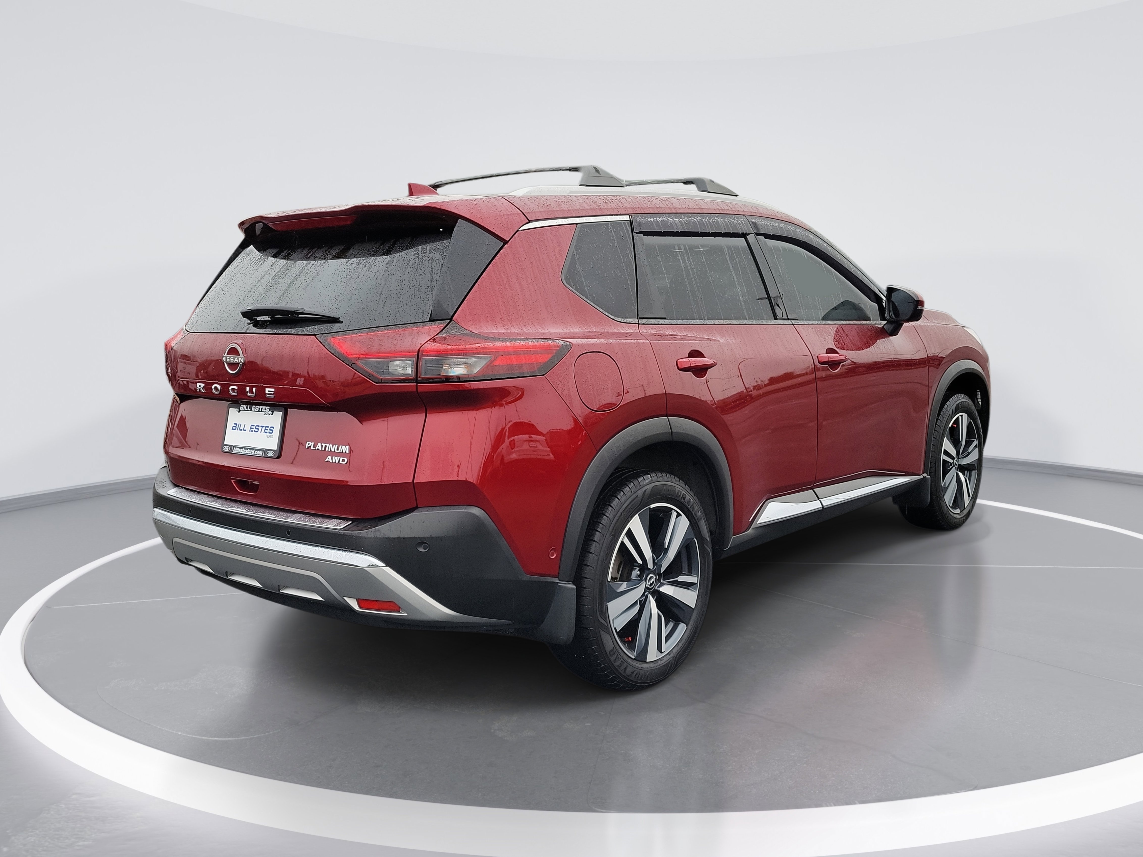 Used 2023 Nissan Rogue Platinum w/ Platinum Premium Package image 3