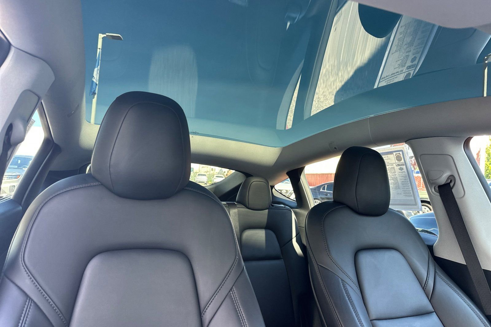 Used 2022 Tesla Model Y Long Range image 20