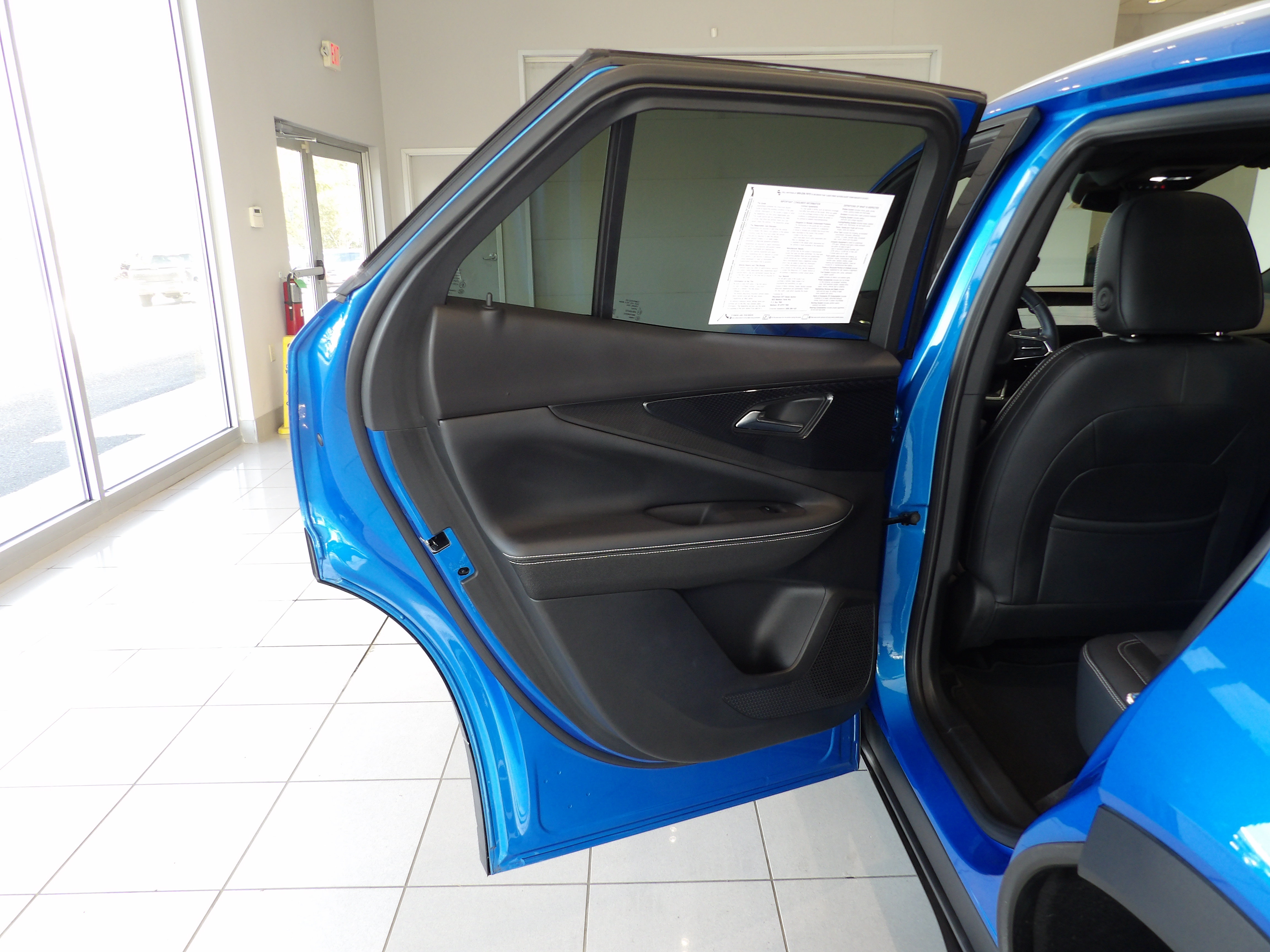 Used 2024 Chevrolet Blazer EV LT AWD/4WD image 18