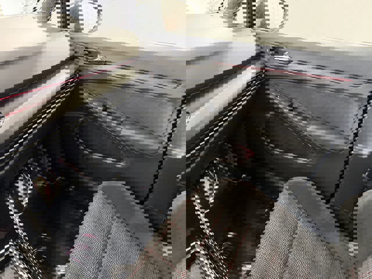 Used 2024 Volkswagen GTI S image 23