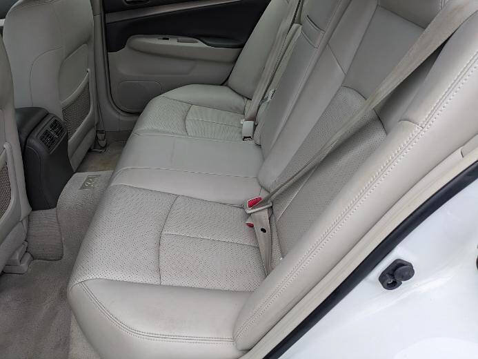 Used 2011 INFINITI G37 x Sedan w/ Premium Pkg AWD/4WD image 15