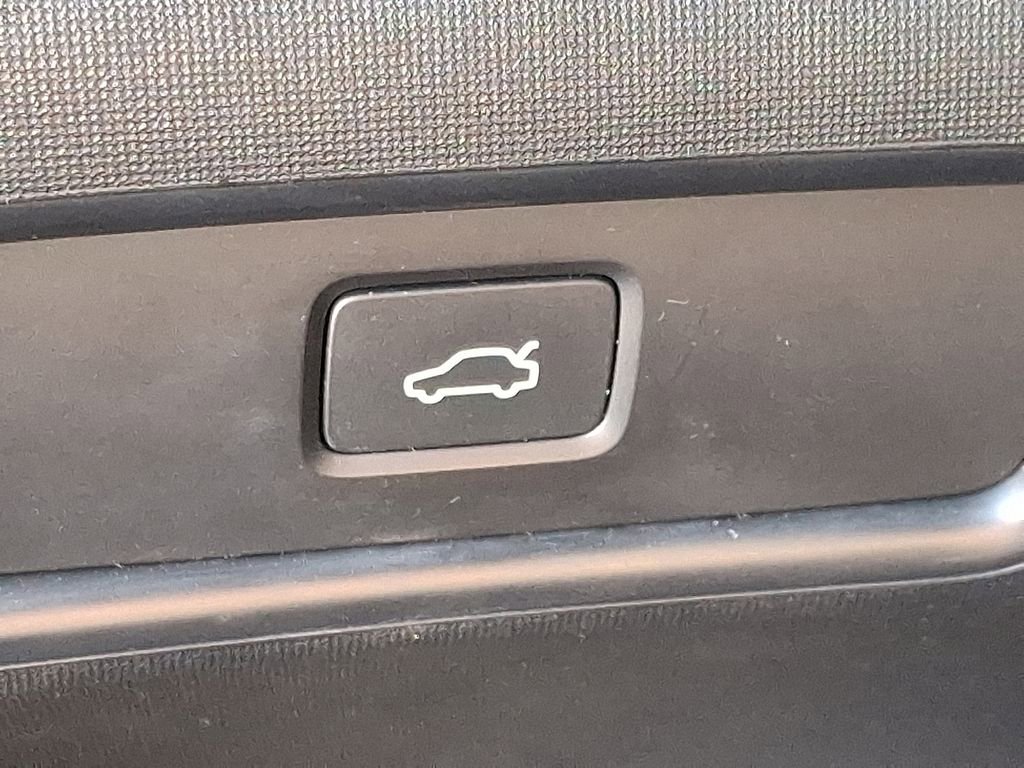 Used 2023 Polestar Polestar 2 w/ Pilot Pack image 24