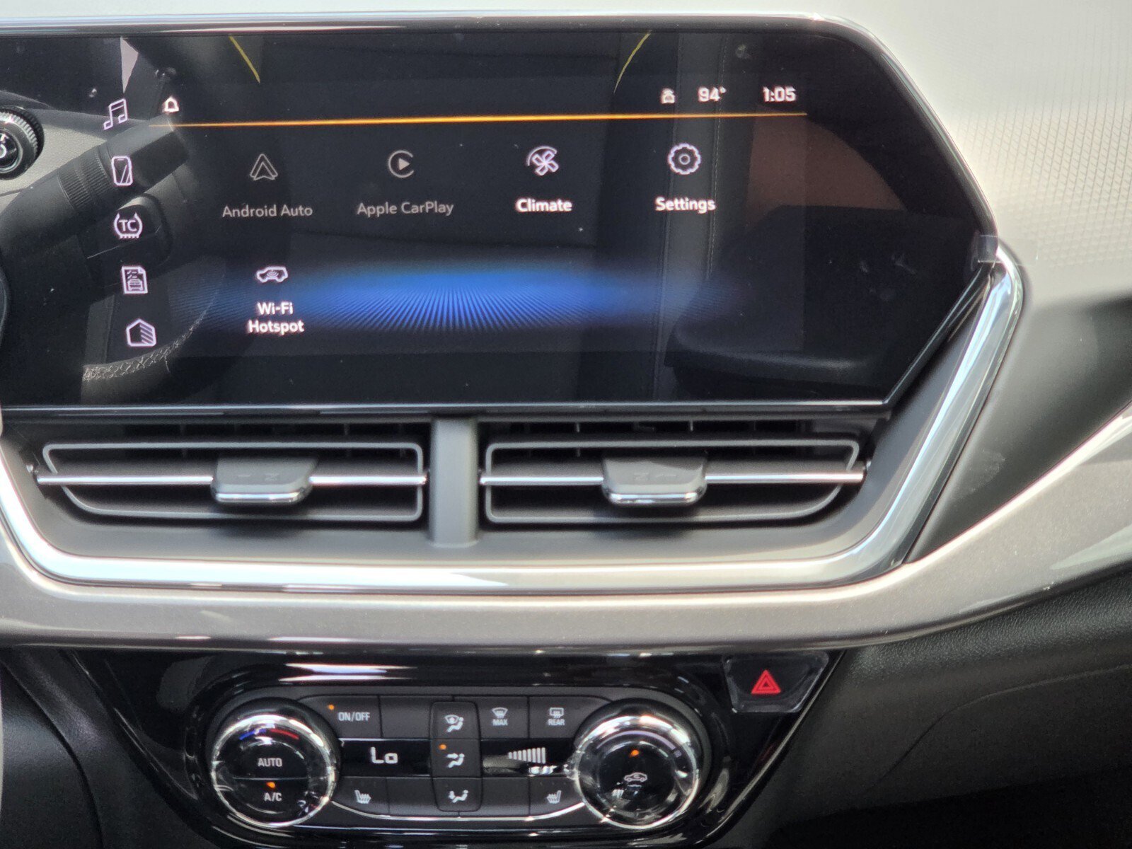 New 2026 Chevrolet Trax ACTIV w/ Driver Confidence Package FWD image 8
