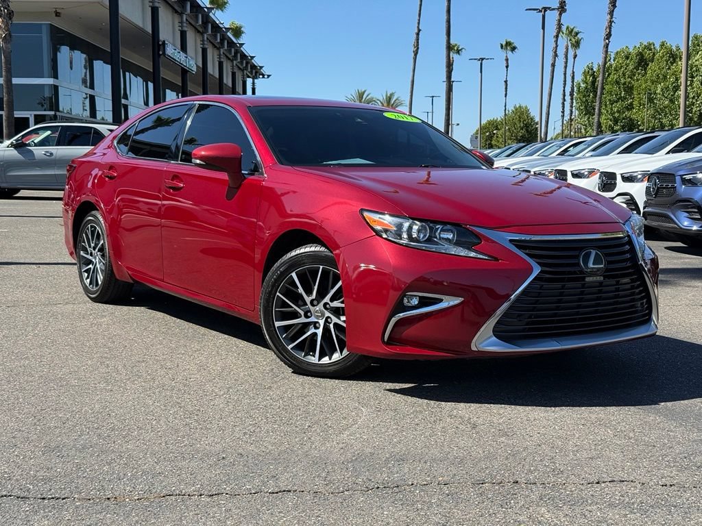 Used 2017 Lexus ES 350 w/ Premium Package FWD image 1