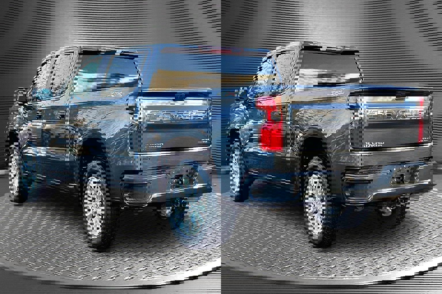 Used 2022 Chevrolet Silverado 1500 Custom image 4