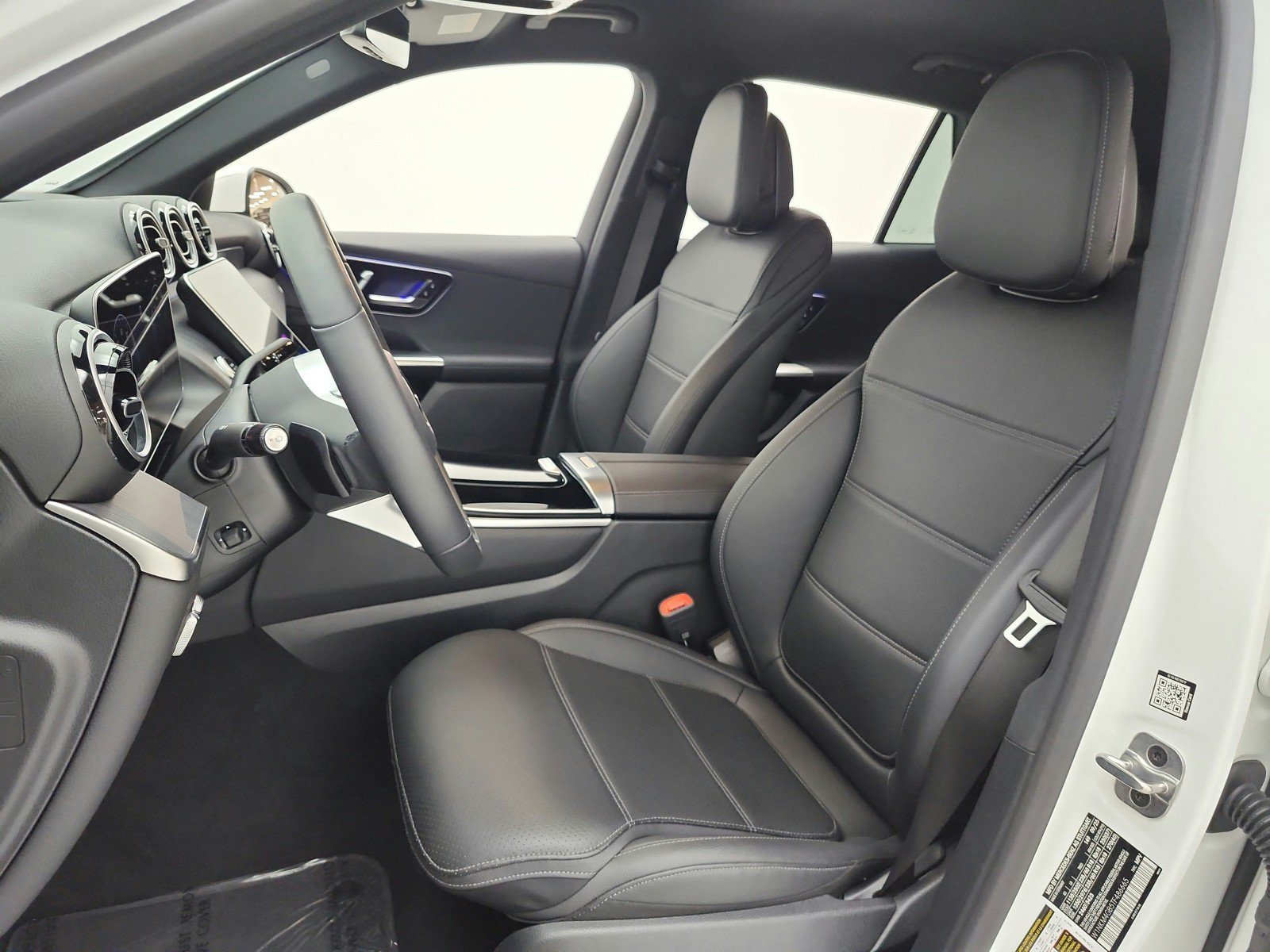 Certified 2026 Mercedes-Benz GLC 300 image 15