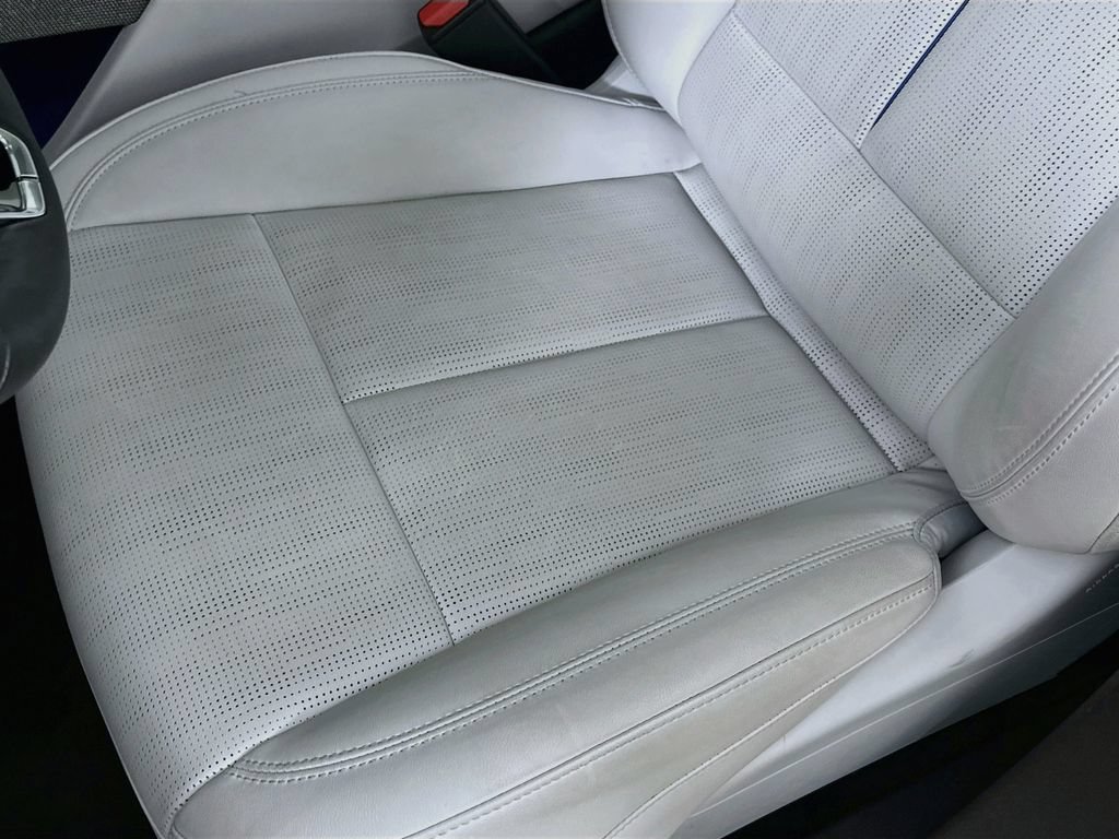 Certified 2025 Cadillac Optiq Sport 2 AWD/4WD image 24