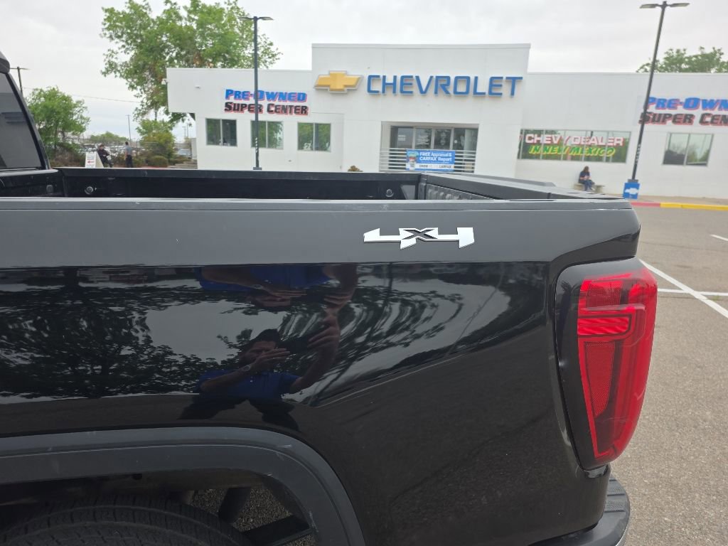 Certified 2025 GMC Sierra 1500 SLT AWD/4WD image 4
