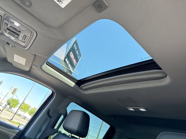 Used 2019 GMC Sierra 1500 SLT w/ SLT Premium Plus Package AWD/4WD image 22
