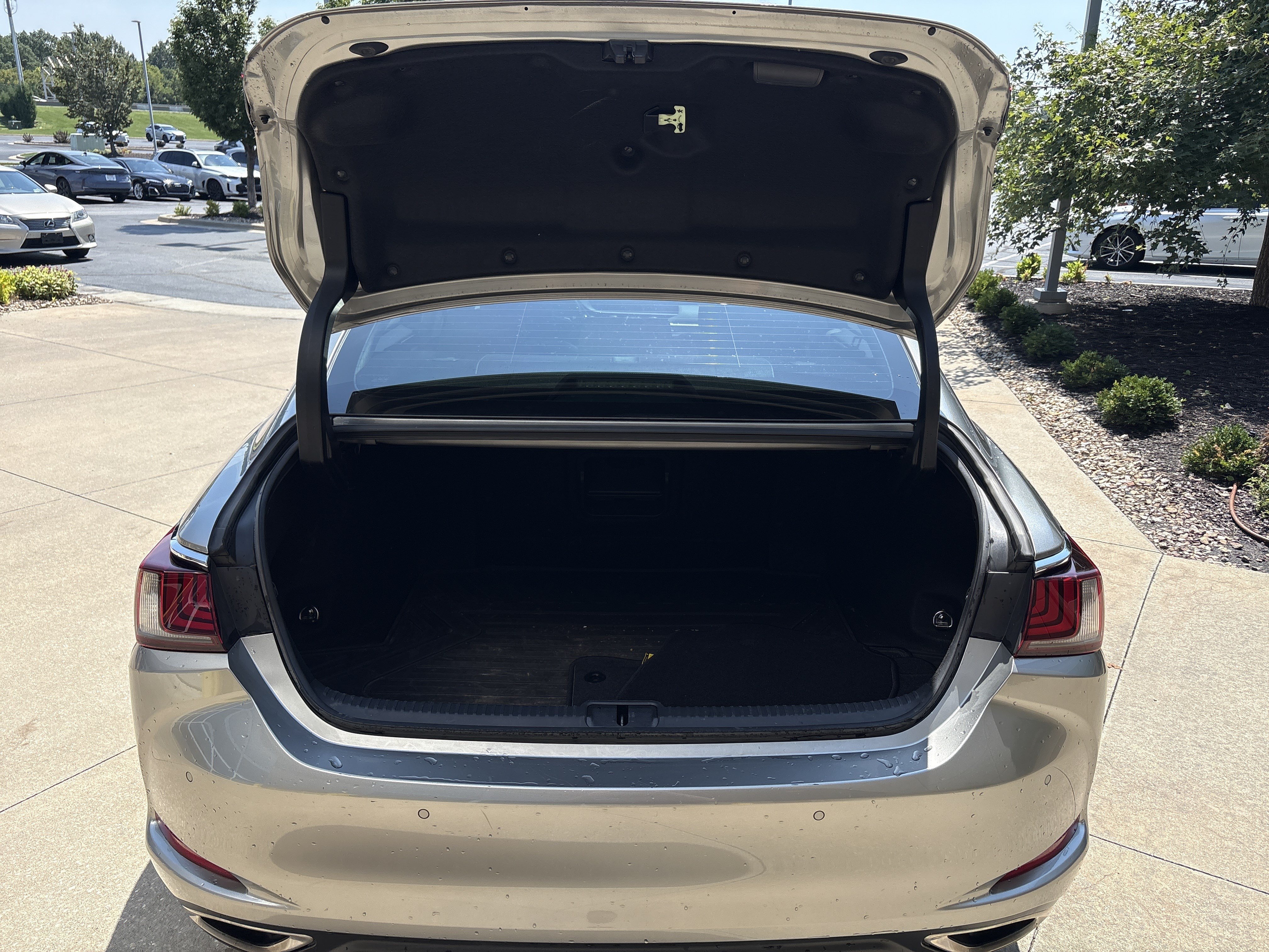 Certified 2021 Lexus ES 350 w/ Premium Package FWD image 32