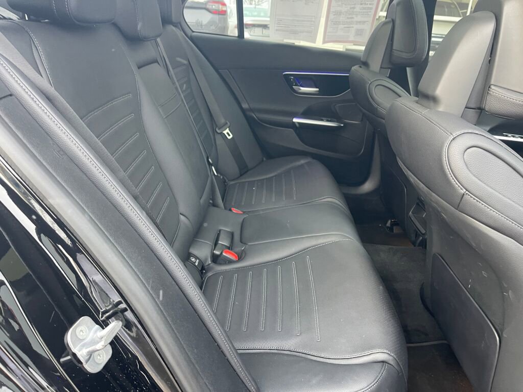 Used 2024 Mercedes-Benz C 300 4MATIC Sedan image 19