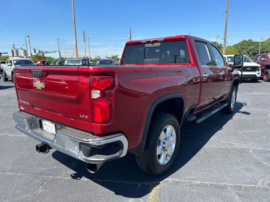 Used 2023 Chevrolet Silverado 2500 LTZ AWD/4WD image 7