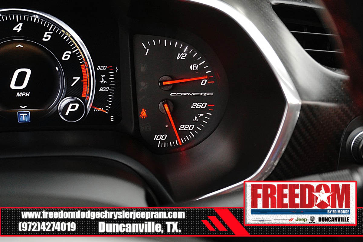 Used 2015 Chevrolet Corvette Stingray Coupe w/ 2LT Preferred Equipment Group RWD image 27