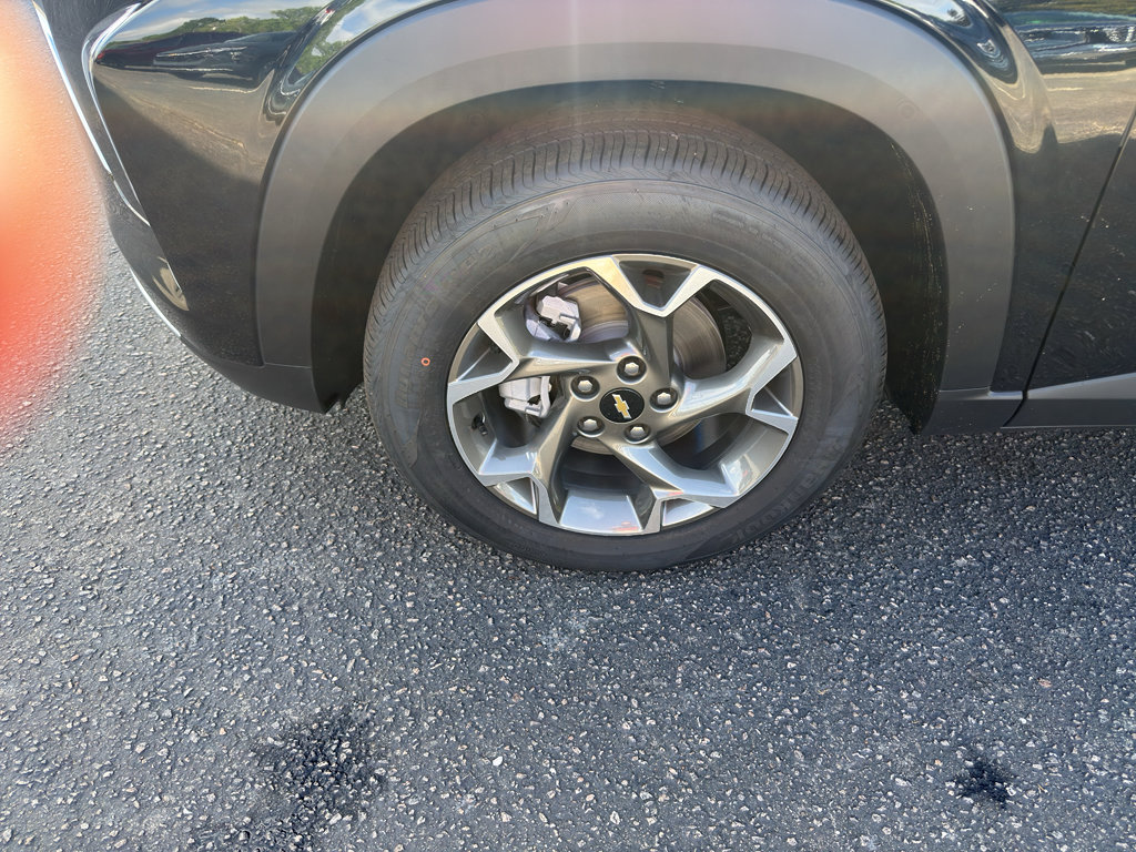 New 2026 Chevrolet Trax LT image 9