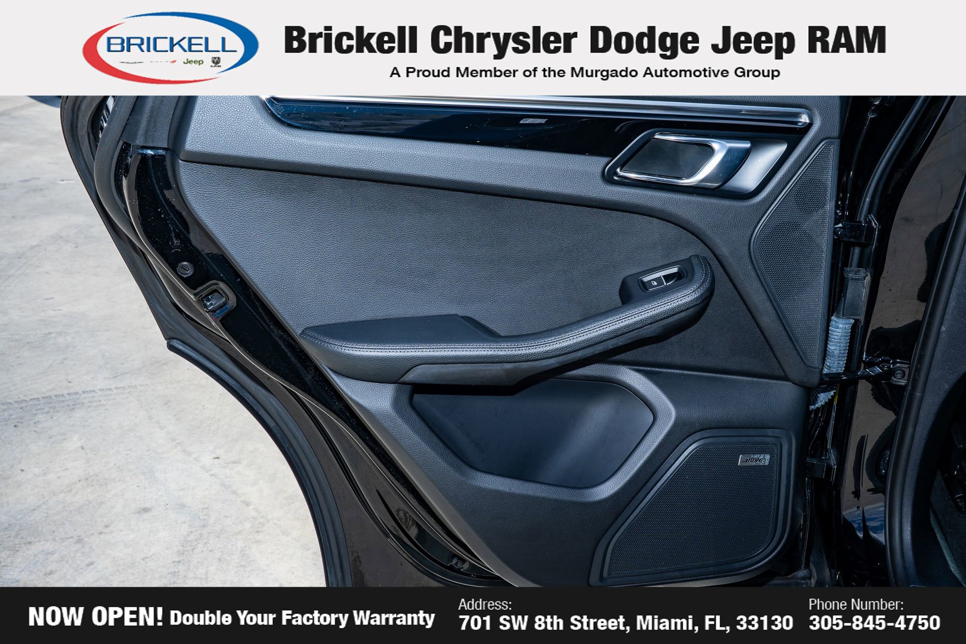 Used 2018 Porsche Macan AWD/4WD image 12
