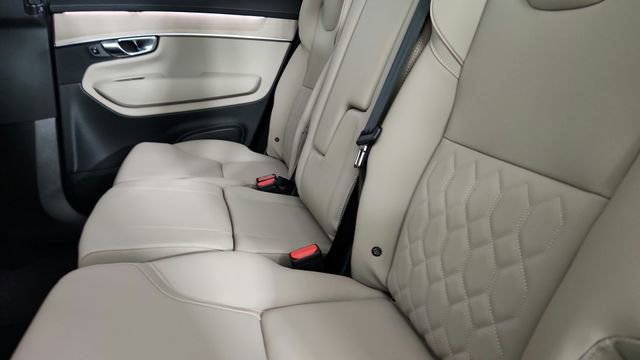 Certified 2026 Volvo XC90 B6 Plus w/ Protection Package Premier AWD/4WD image 29