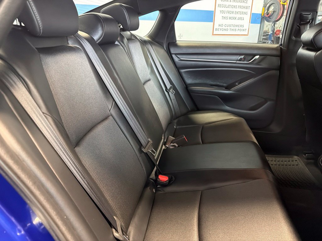 Certified 2022 Honda Accord Sport image 28