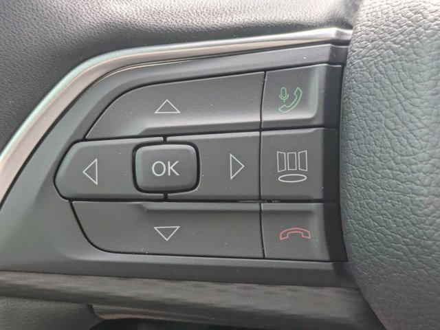 New 2025 Jeep Grand Cherokee L Laredo image 22