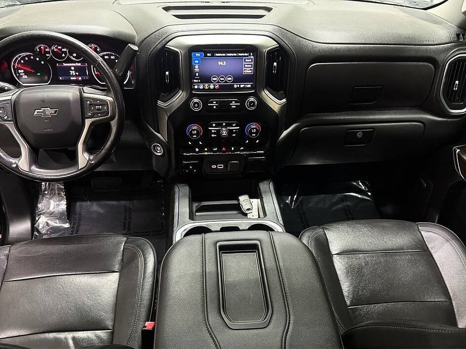 Used 2021 Chevrolet Silverado 1500 RST AWD/4WD image 7