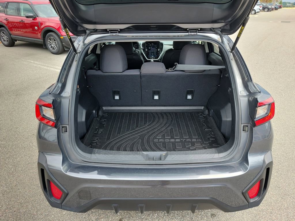 Used 2024 Subaru Crosstrek 2.0i Premium AWD/4WD image 10