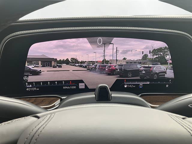 Certified 2022 Cadillac Escalade Sport Platinum w/ Heavy-Duty Trailer Package AWD/4WD image 17