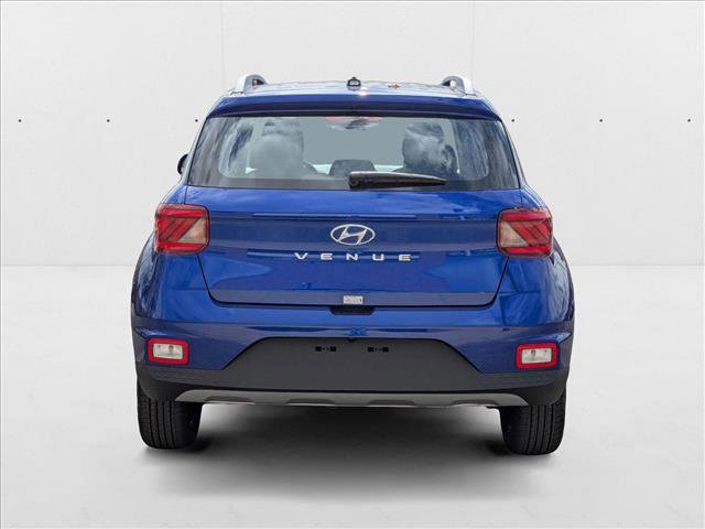 New 2025 Hyundai Venue SEL image 8