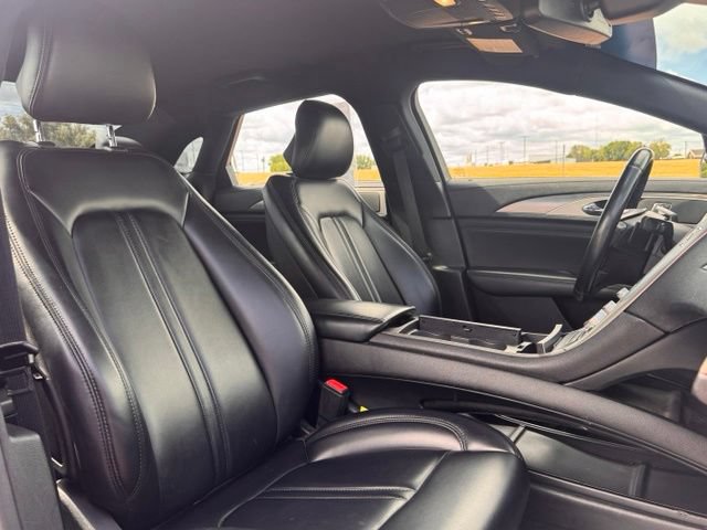 Used 2019 Lincoln MKZ Premiere AWD/4WD image 23