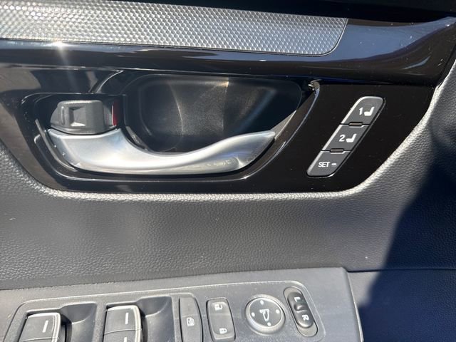 Used 2023 Honda CR-V EX-L image 11