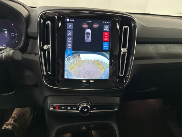 Used 2023 Volvo C40 P8 Recharge Ultimate AWD/4WD image 21