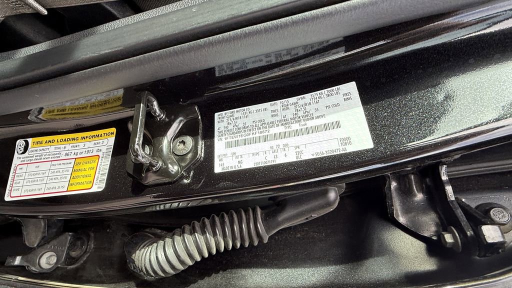 Used 2015 Ford F150 XLT image 6