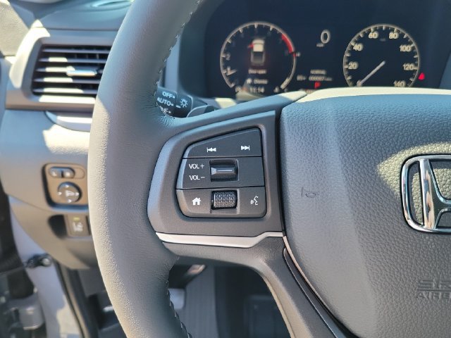 New 2026 Honda Ridgeline RTL image 17