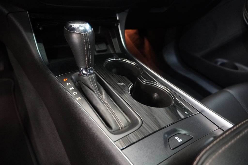 Used 2018 Chevrolet Impala LT FWD image 17