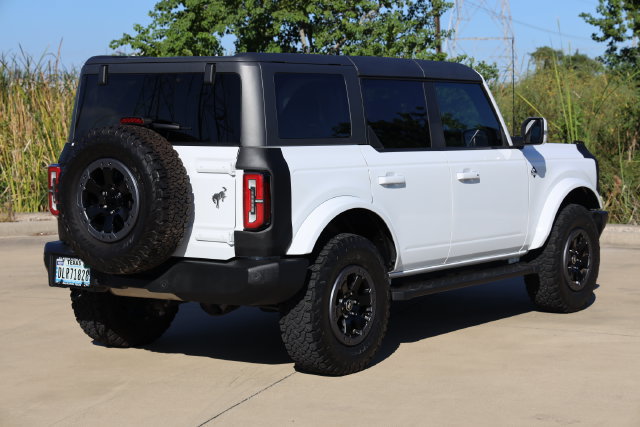 Used 2022 Ford Bronco Outer Banks AWD/4WD image 8