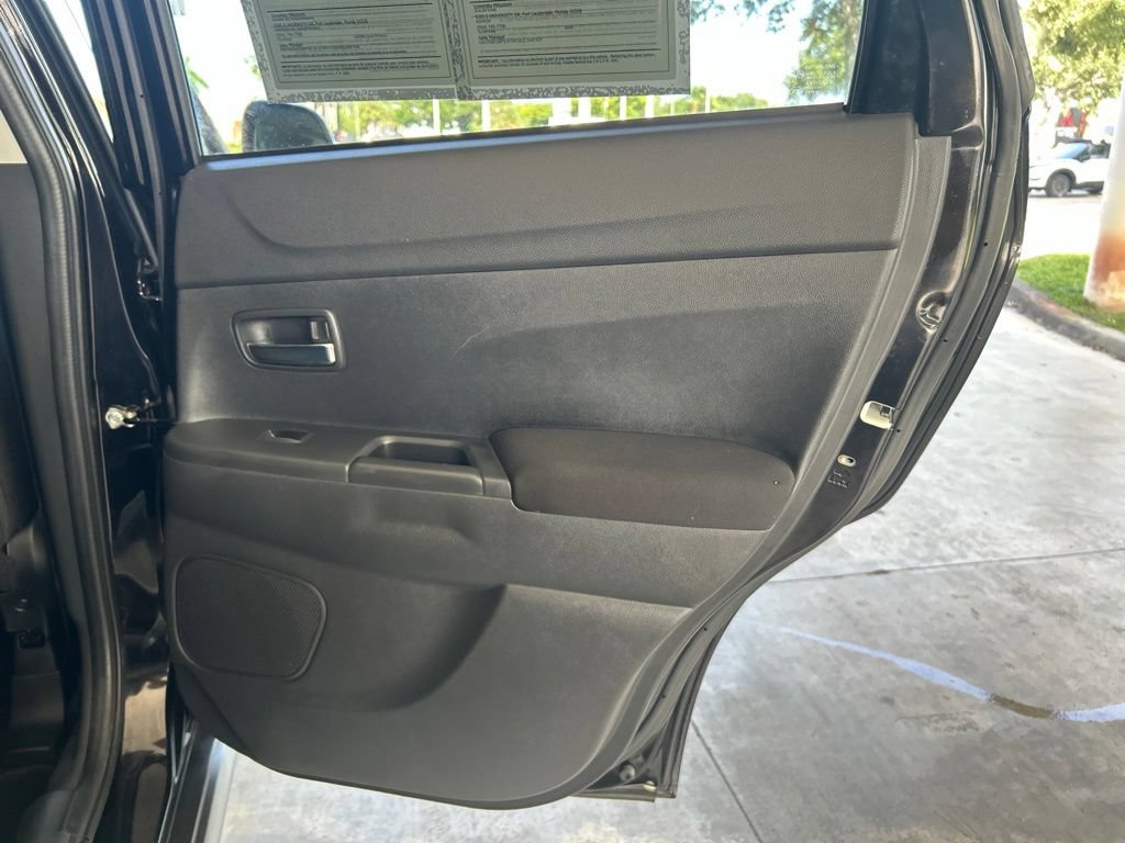 Used 2021 Mitsubishi Outlander Sport ES FWD image 25