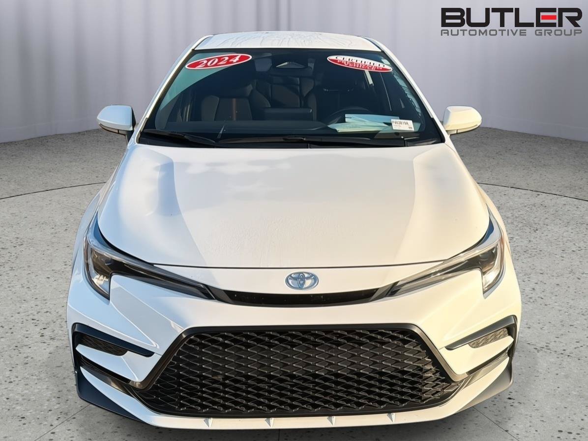 Used 2024 Toyota Corolla SE FWD image 9