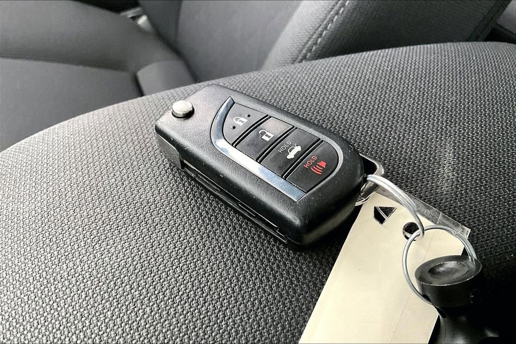 Used 2024 Toyota Corolla LE image 13