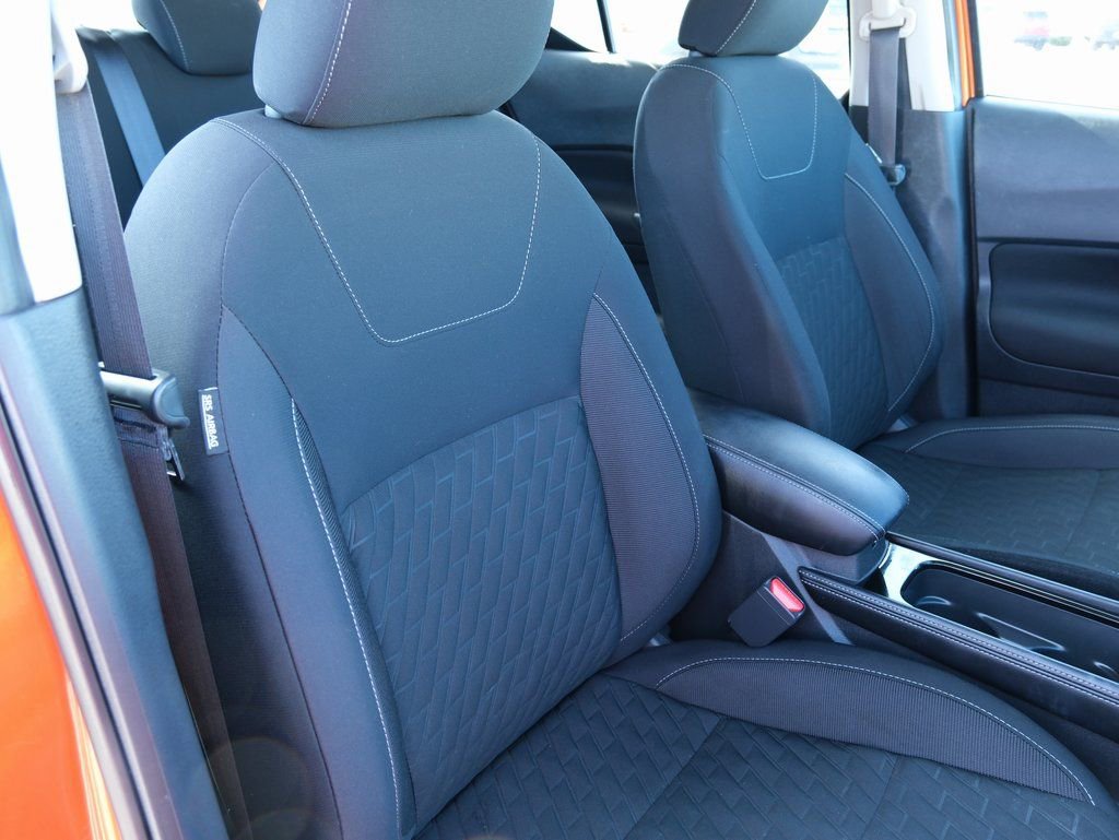 Used 2023 Nissan Kicks SV image 29